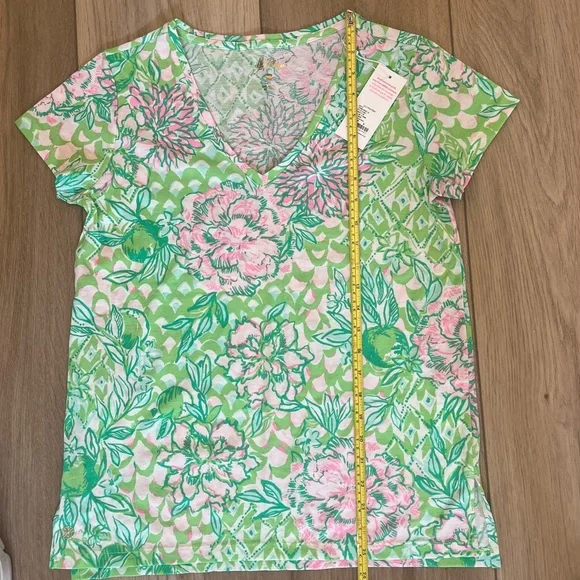 Lilly Pulitzer Meredith Tee - Picture 9 of 11